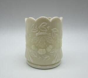 LG Wright Wreathed Cherries Uranium Custard Glass Toothpick Holder 2.5” Vintage